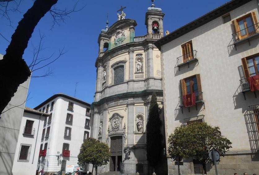 Basílica Pontificia de San Miguel Basílica Pontificia de San Miguel