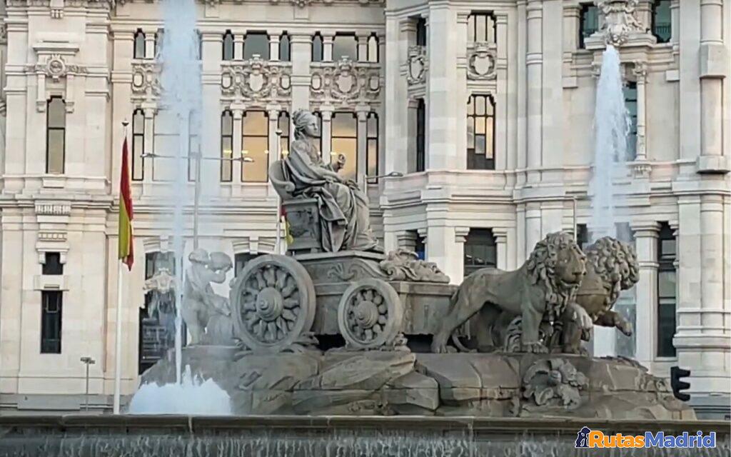 La fuente de Cibeles La fuente de Cibeles