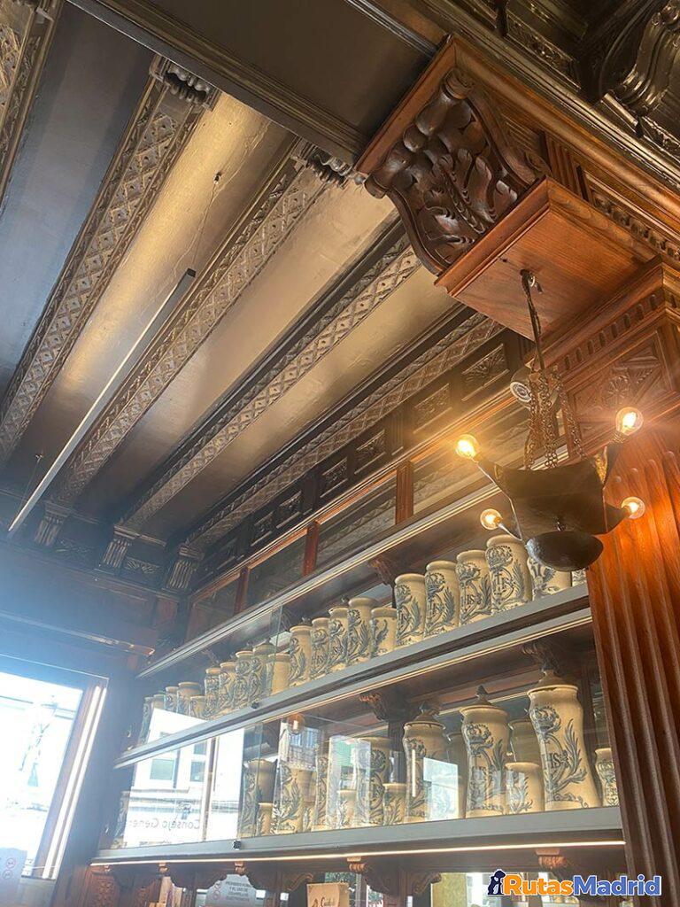 Fue la Farmacia de la Casa Real Fue la Farmacia de la Casa Real