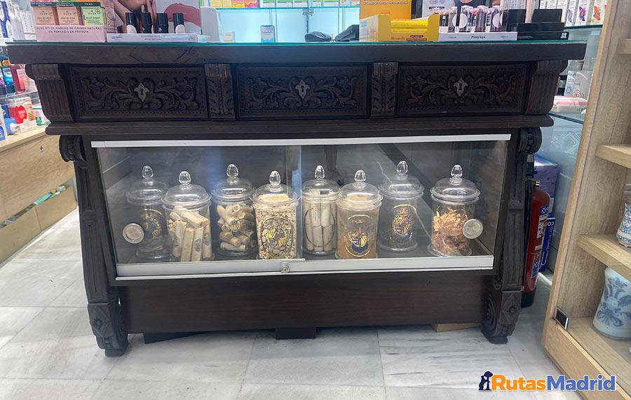 Alberga más de 1.600 recetas antiguas Alberga más de 1.600 recetas antiguas