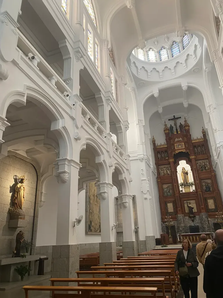 Iglesia y convento de santa Teresa y San José, en Madrid Iglesia y convento de santa Teresa y San José, en Madrid